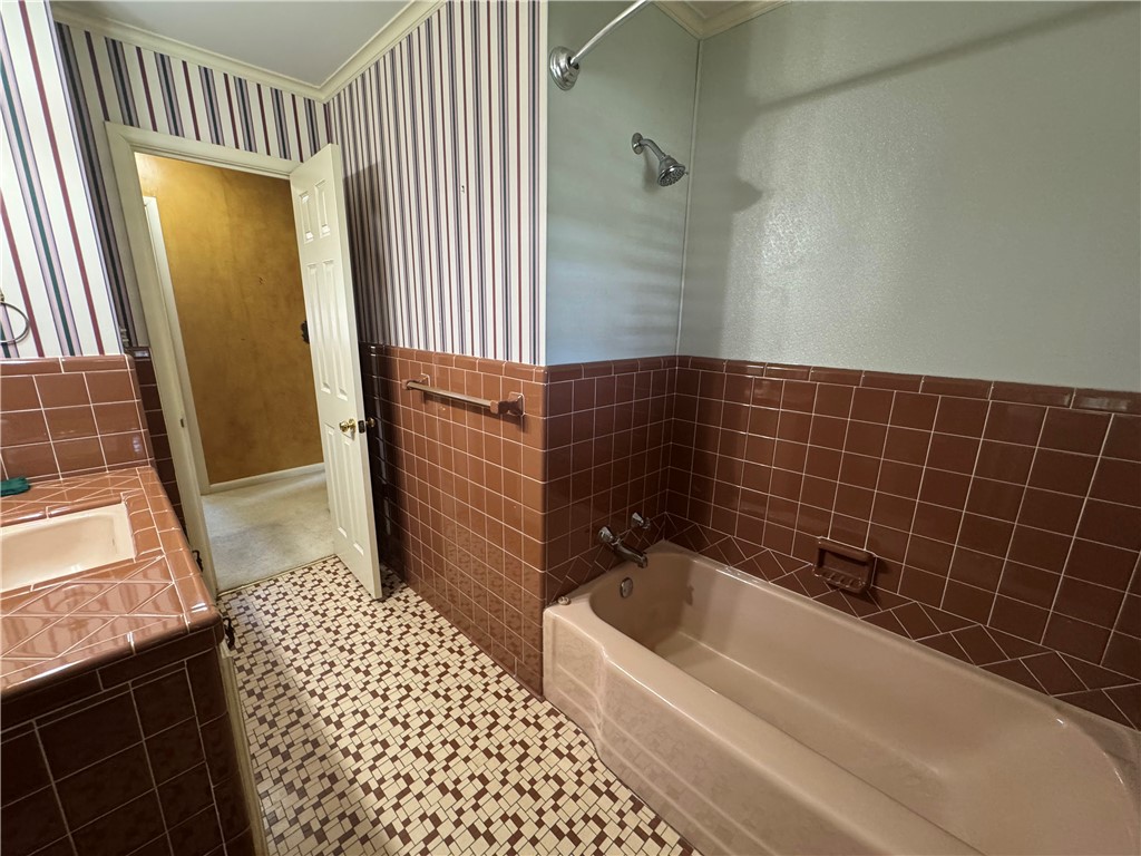 Strassheim Add Siloam Spgs - Residential Lease