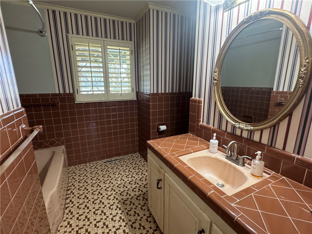 Strassheim Add Siloam Spgs - Residential Lease