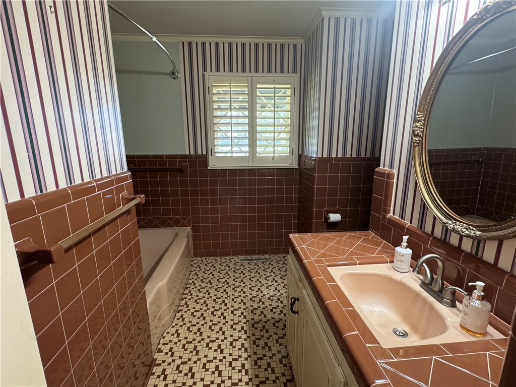 Strassheim Add Siloam Spgs - Residential Lease