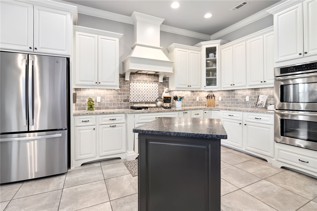 Waterford Estates At Hissom Ranch - Residential