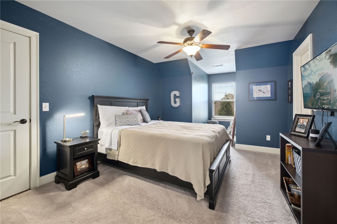 Waterford Estates At Hissom Ranch - Residential