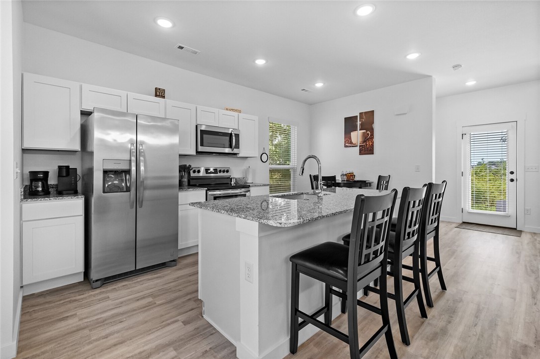 FEATHERSTON VILLAGE PH 1-CENTERTON - Residential Lease