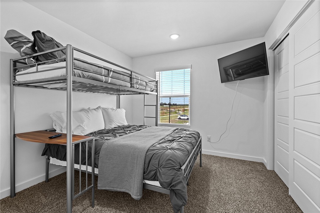 FEATHERSTON VILLAGE PH 1-CENTERTON - Residential Lease
