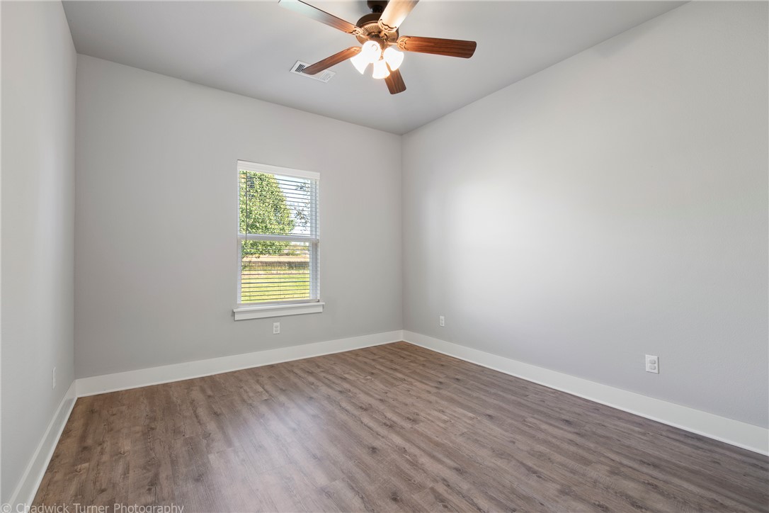 Willow Run Pea Ridge - Residential Lease