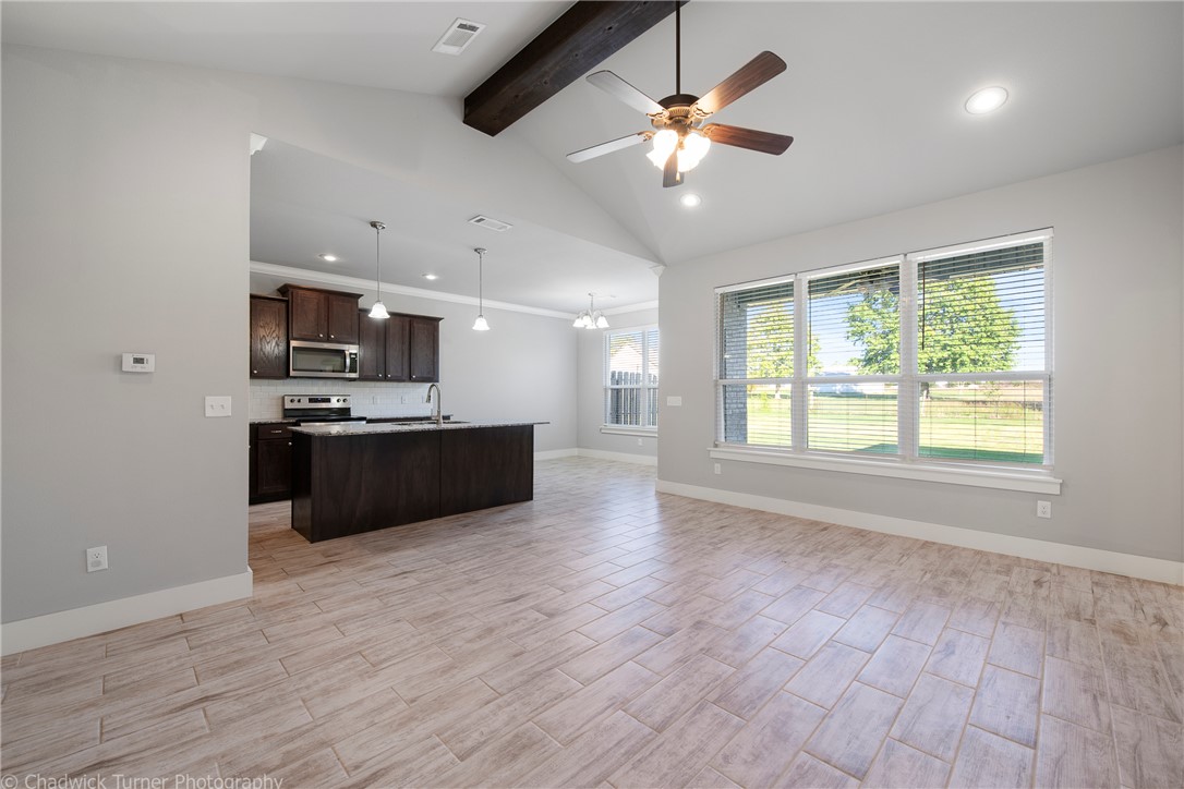 Willow Run Pea Ridge - Residential Lease