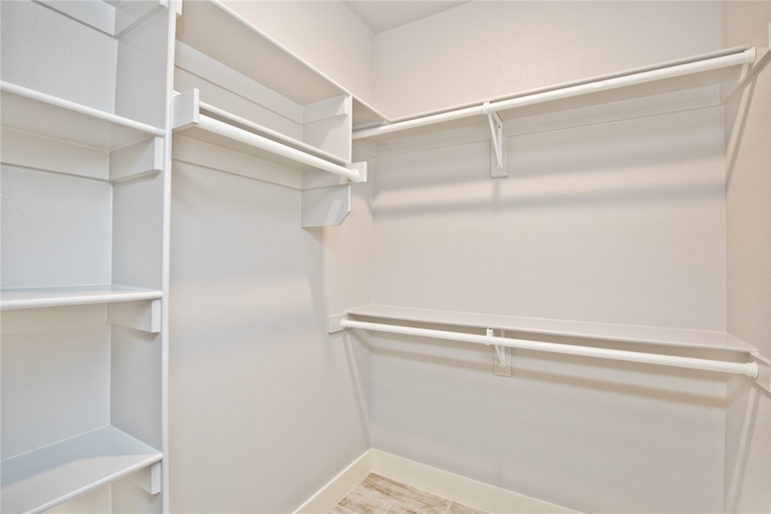 Willow Run Pea Ridge - Residential Lease