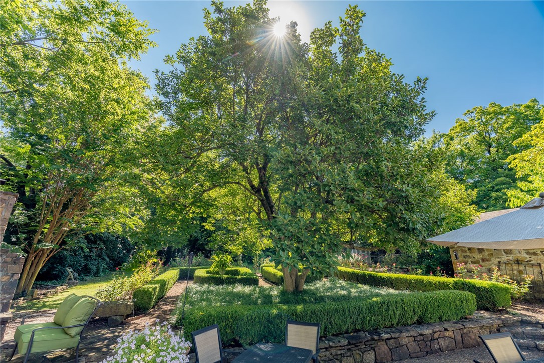 Davidsons First - Residential