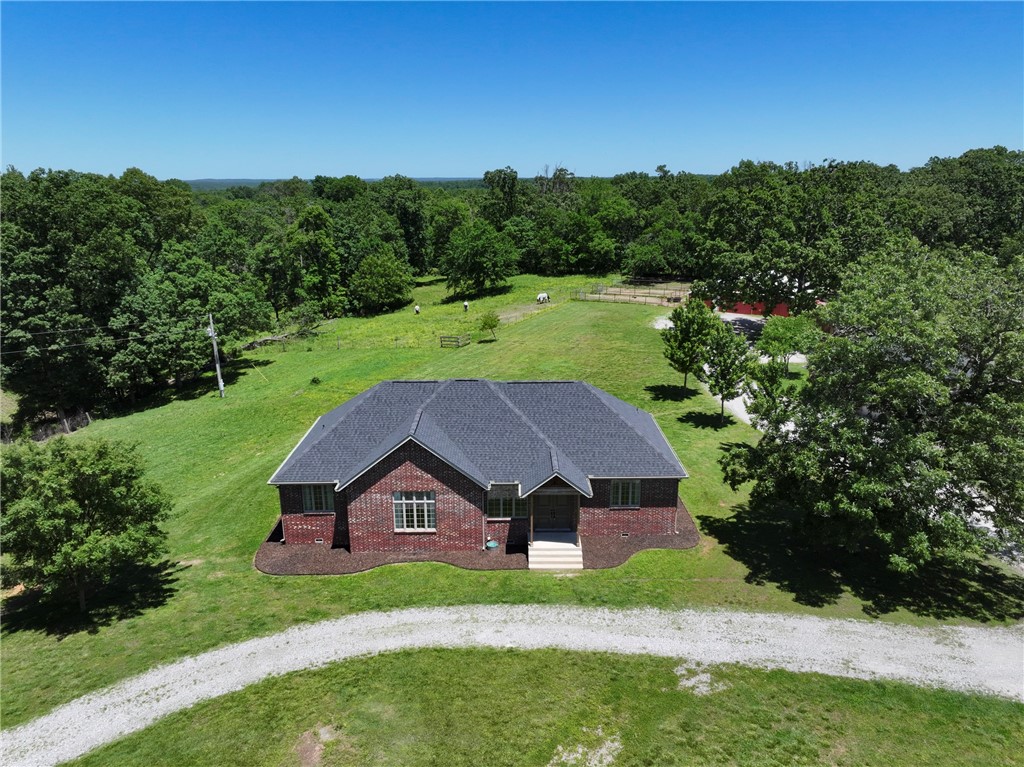 02-20-32-GRAVETTE - Residential