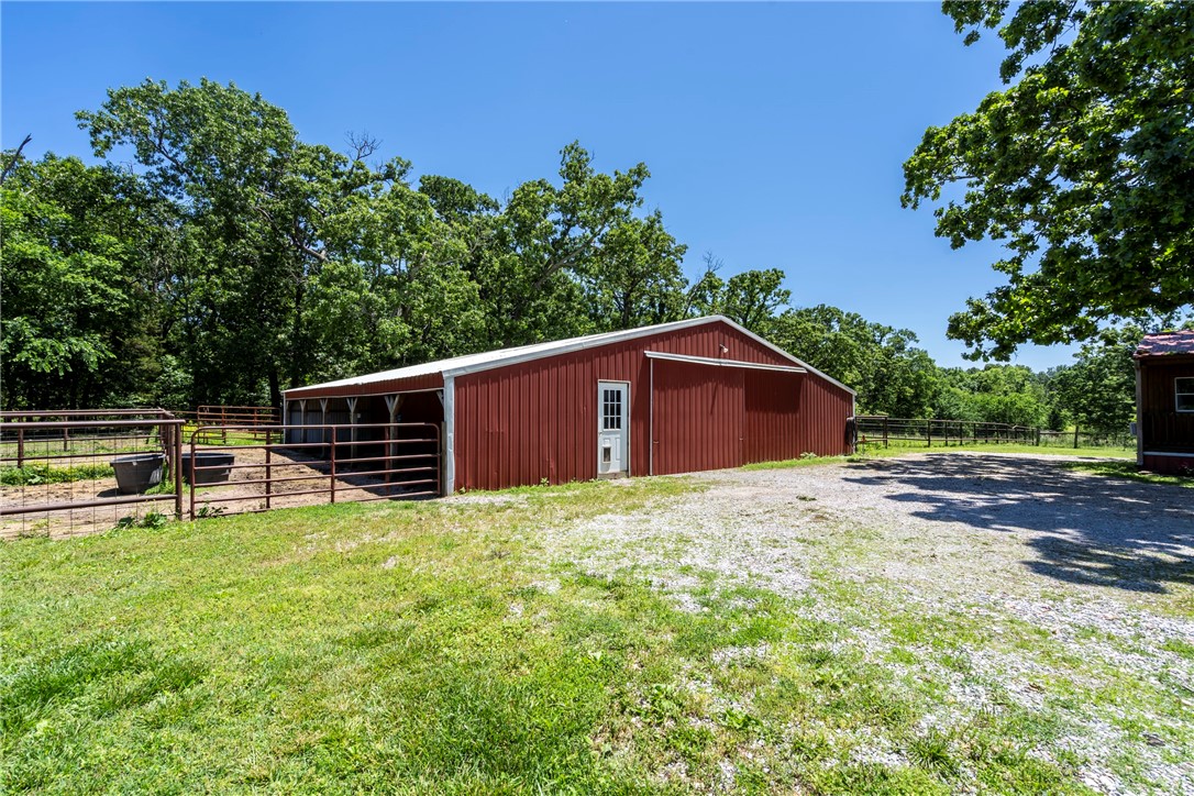 02-20-32-GRAVETTE - Residential