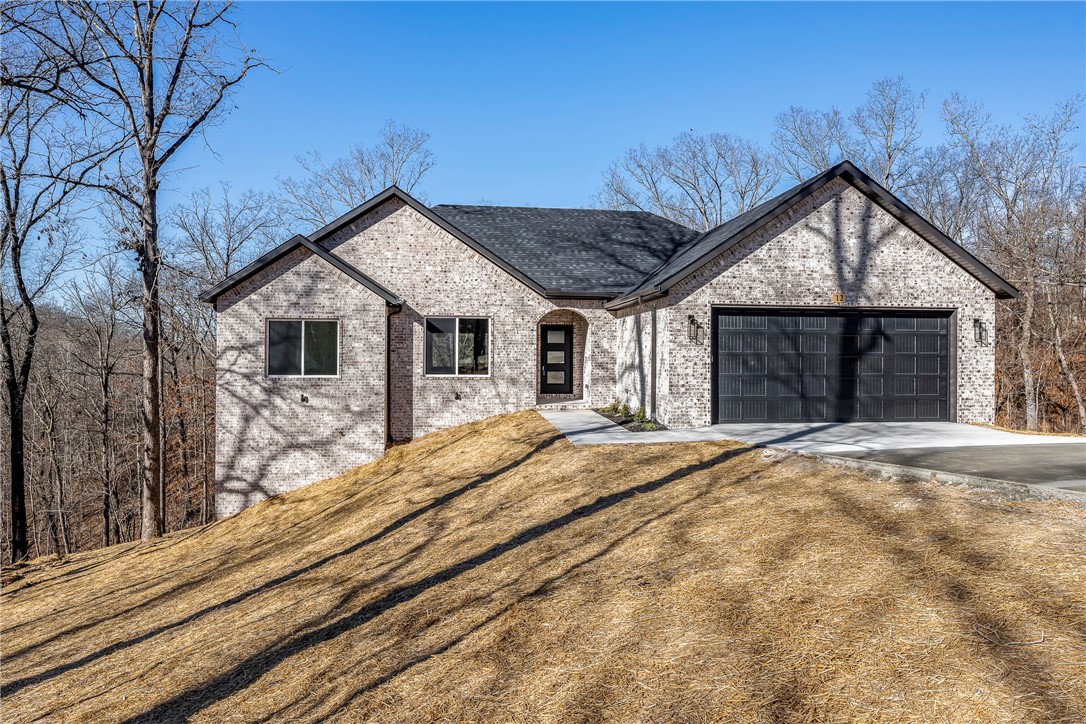 Hampton Sub Bvv - Residential