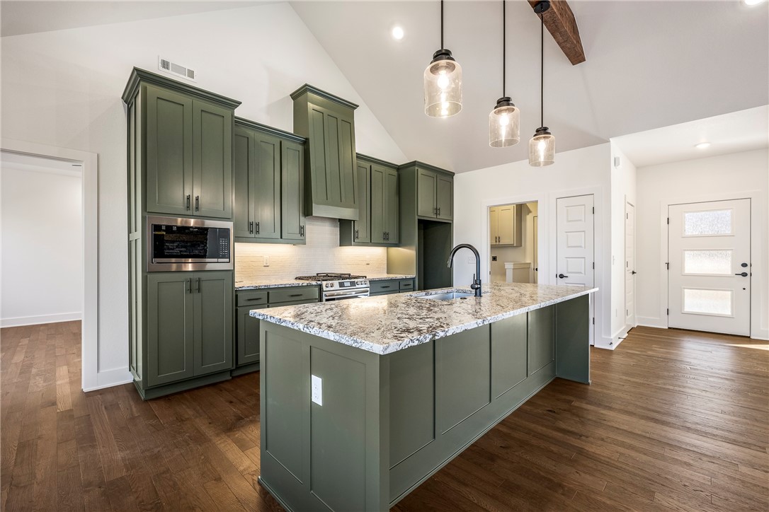 Hampton Sub Bvv - Residential