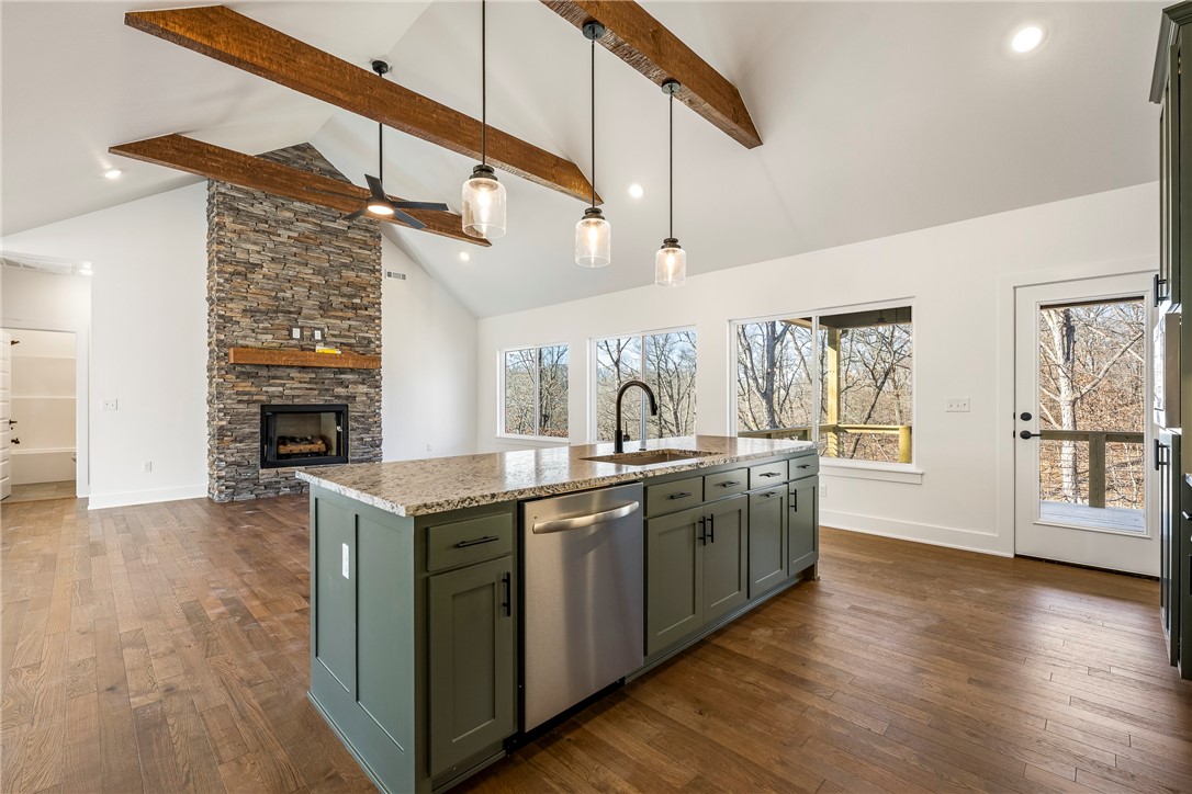 Hampton Sub Bvv - Residential