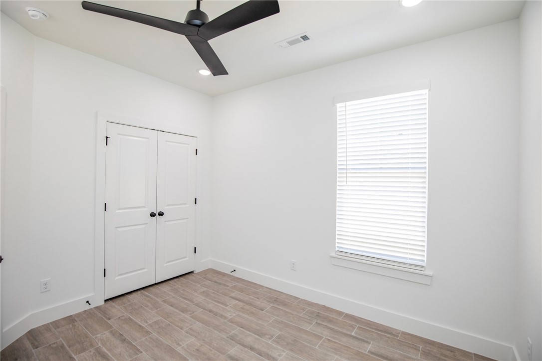 SPRING CREEK FARMS PH I-SPRINGDALE - Residential Lease