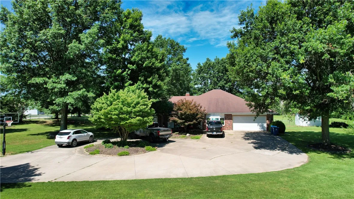 Bentonville, Arkansas 72712, United States, 4 Bedrooms Bedrooms, ,4 BathroomsBathrooms,Residential,Active,180531