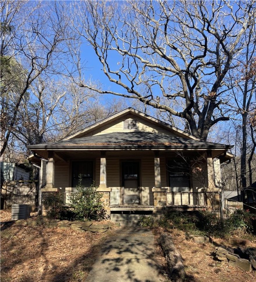 Welcome to this adorable single family home in the heart of South Fayetteville. This 2 bedroom, 1 bath property has so much charm to it - from a front yard that is meant for enjoying quiet evenings in, to the nooks and crannies that thoughtfully allow you to store your belongings. Home comes with a washer and dryer!

Rent is $1,200 per month, with a required $45/month Resident Benefits Package that includes quarterly preventative maintenance and renters insurance for a monthly total of $1,245/month. The security deposit is $1,200.

Highlights: 
-2 Bedrooms, 1 Bathroom – 1008 sq. ft. 
-Pet-friendly (bring your furry friends!) - additional fees and pet rent applicable. 
-Pet rent: $25/pet/month - Pet Fee (non-refundable): $250/pet 
-$1,200/month + $45/month Resident Benefits Package + $1,200.00 security deposit 
-Tenant pays all utilities: water, gas, electric
-No completely fenced yard, garage, or carport - designated parking area in back of home. 
-$35 application fee

Schedule a showing today!
