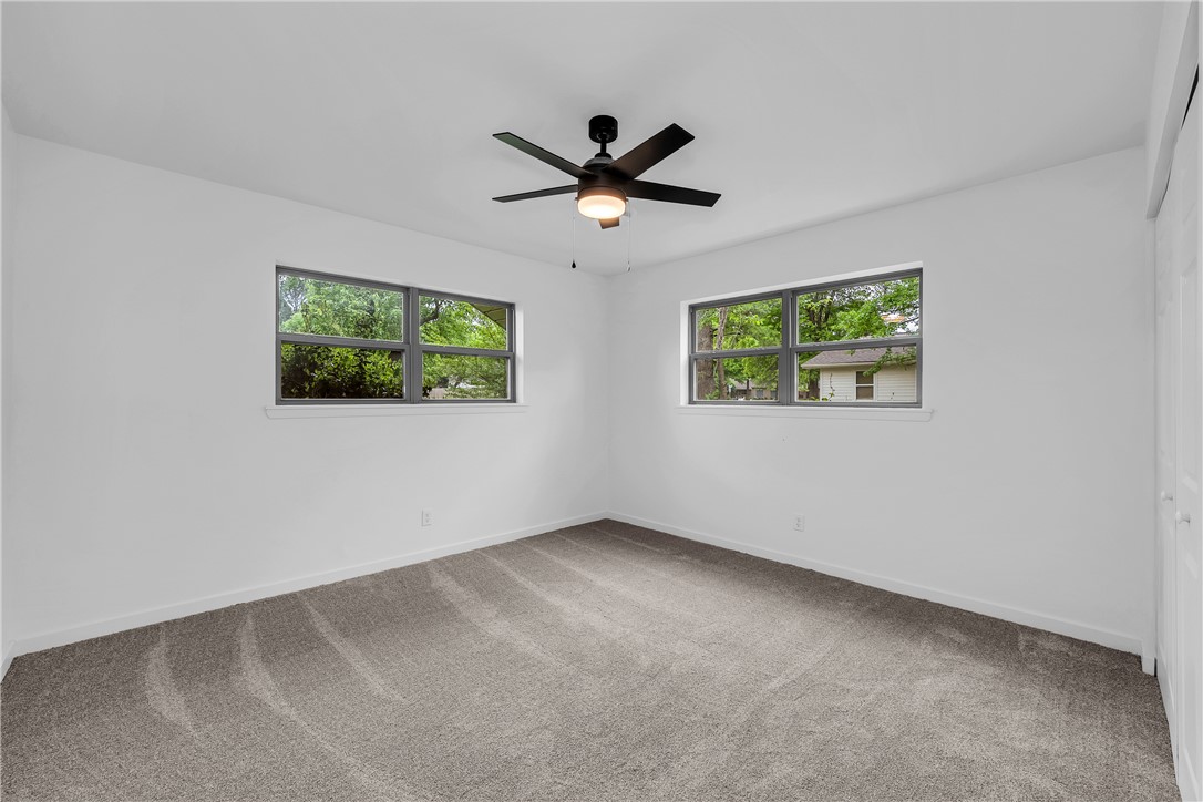 Oaks Manor Sub - Residential