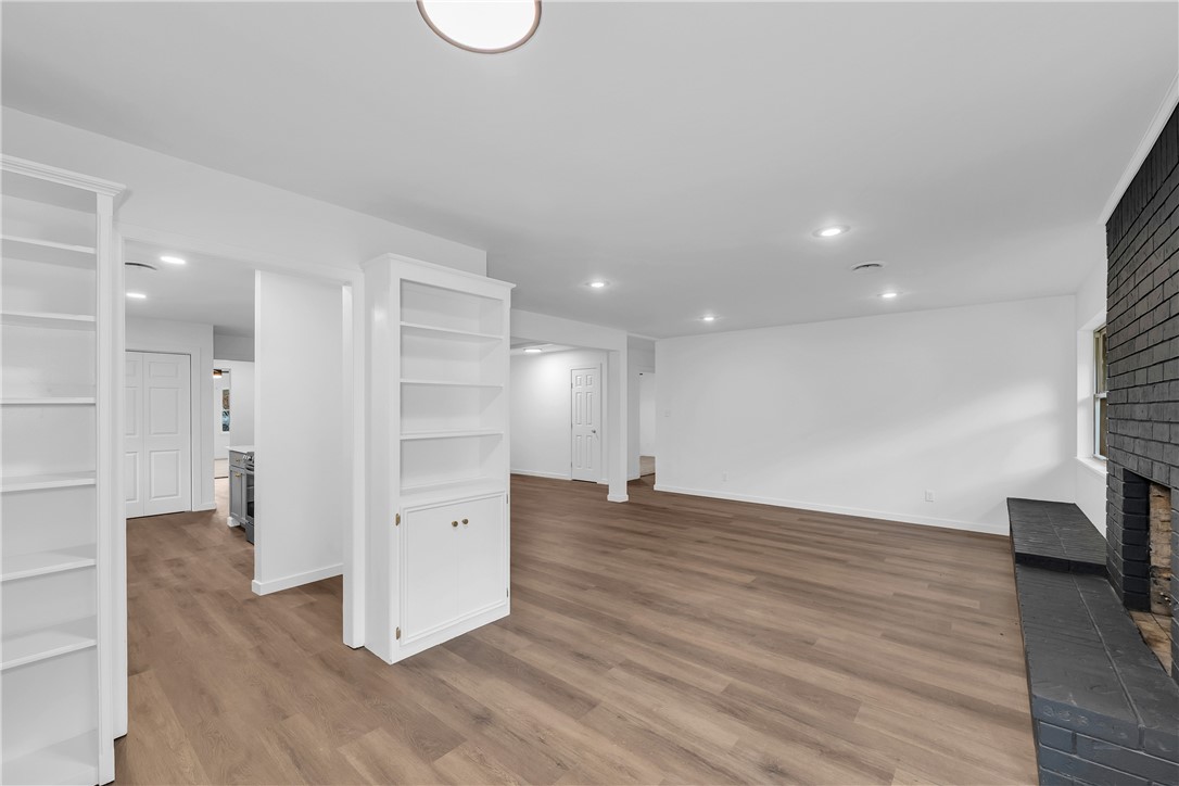 Oaks Manor Sub - Residential