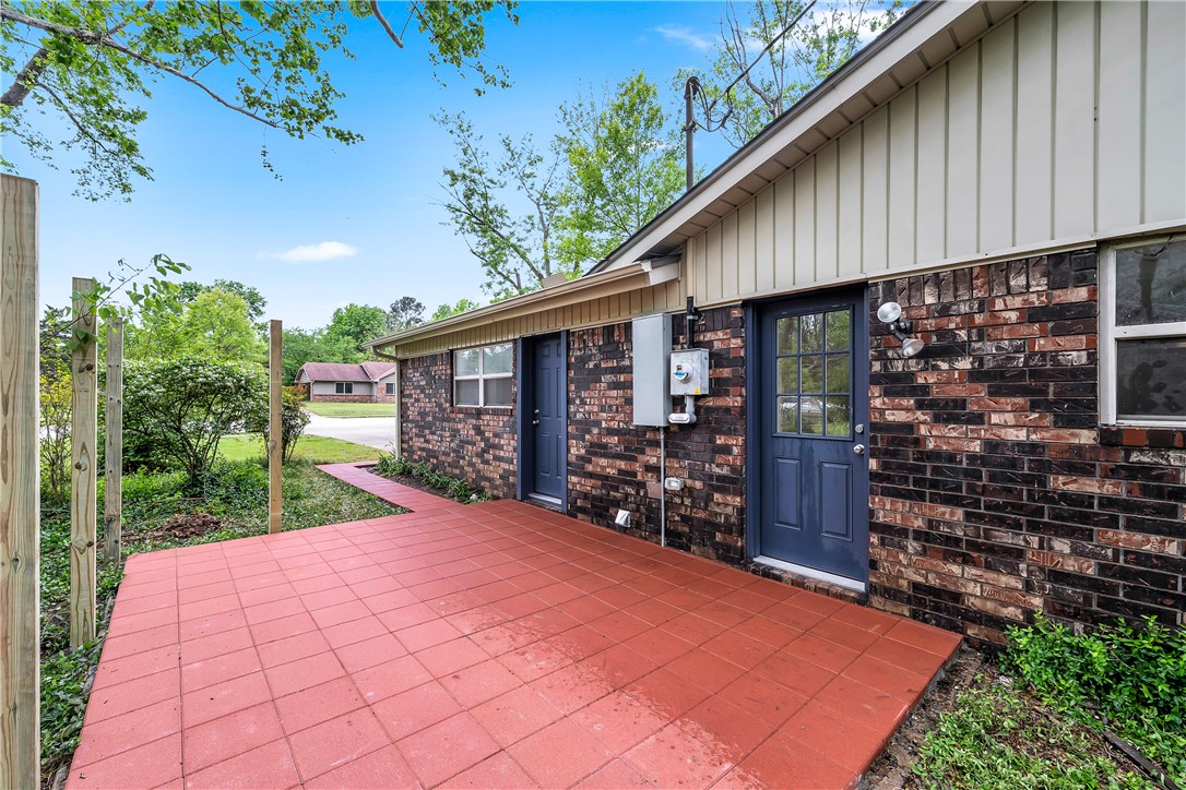 Oaks Manor Sub - Residential