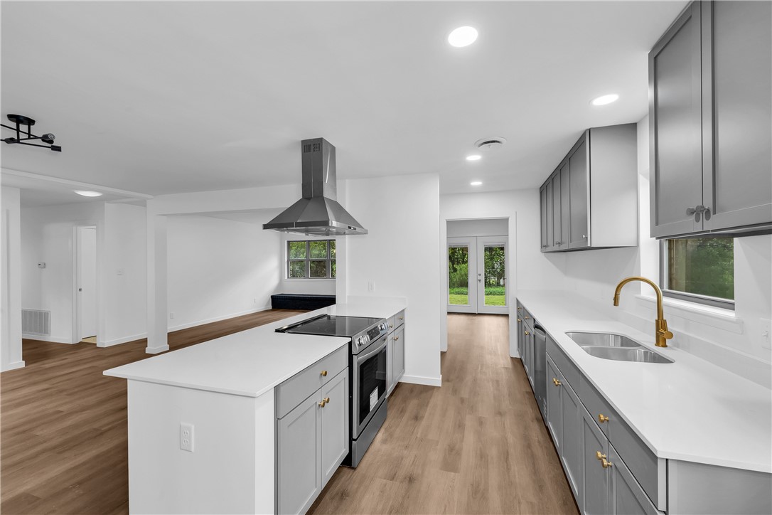 Oaks Manor Sub - Residential