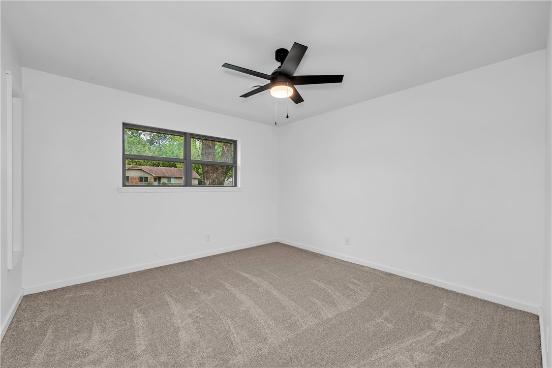 Oaks Manor Sub - Residential