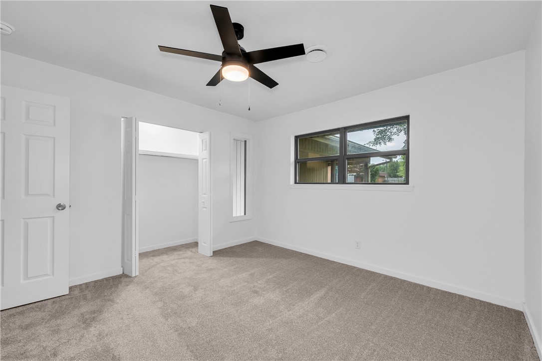 Oaks Manor Sub - Residential