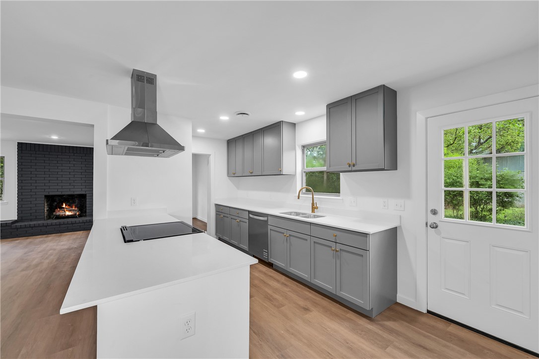 Oaks Manor Sub - Residential