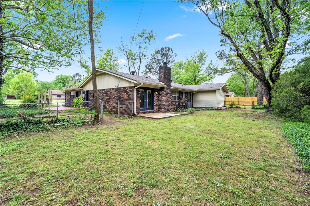 Oaks Manor Sub - Residential