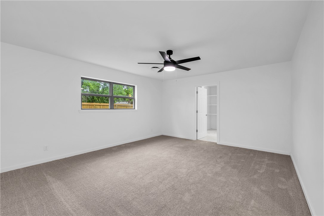 Oaks Manor Sub - Residential