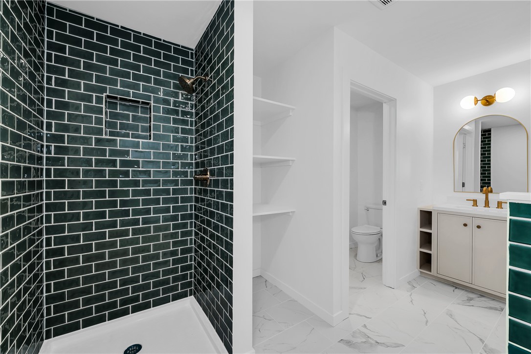 Oaks Manor Sub - Residential