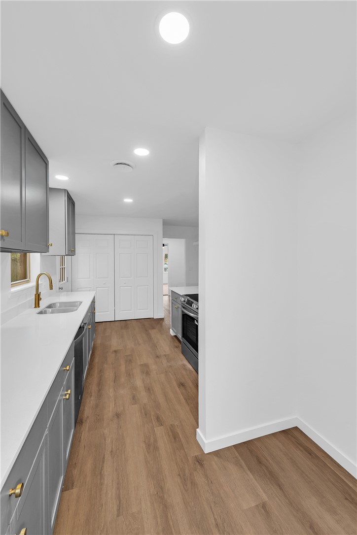 Oaks Manor Sub - Residential