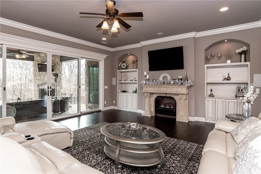 Oak Tree Centerton - Residential