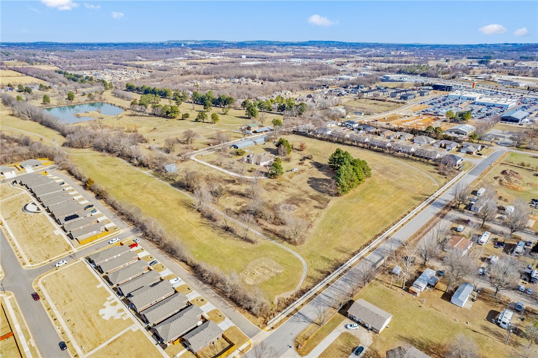 Fayetteville Outlots - Land