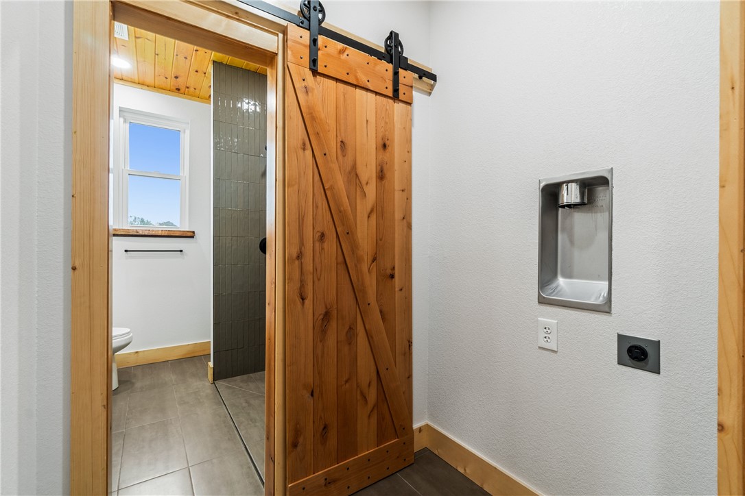 EAGLE CREST SUB-RURBAN - Residential