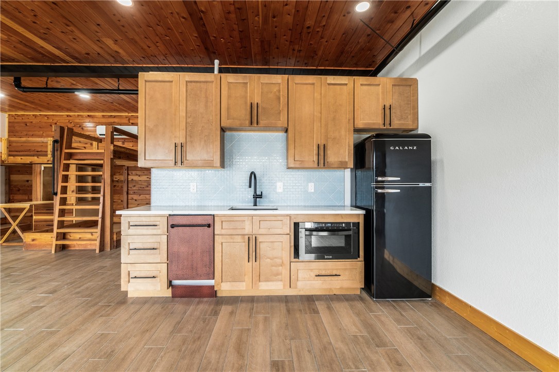 EAGLE CREST SUB-RURBAN - Residential