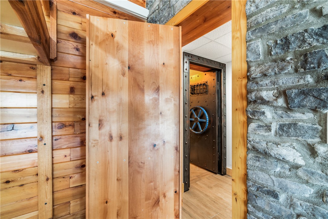 EAGLE CREST SUB-RURBAN - Residential