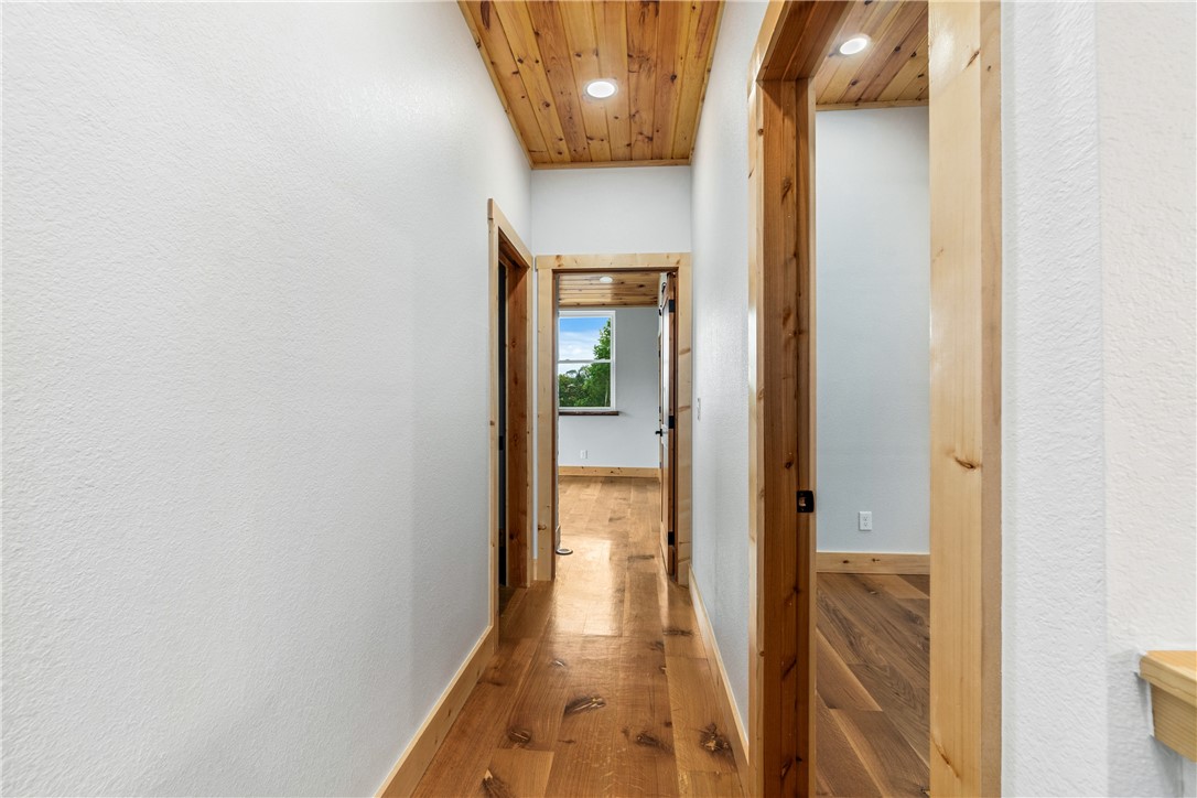 EAGLE CREST SUB-RURBAN - Residential