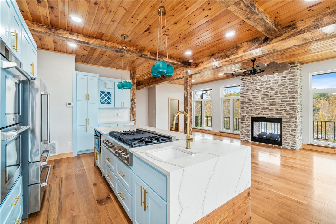 EAGLE CREST SUB-RURBAN - Residential