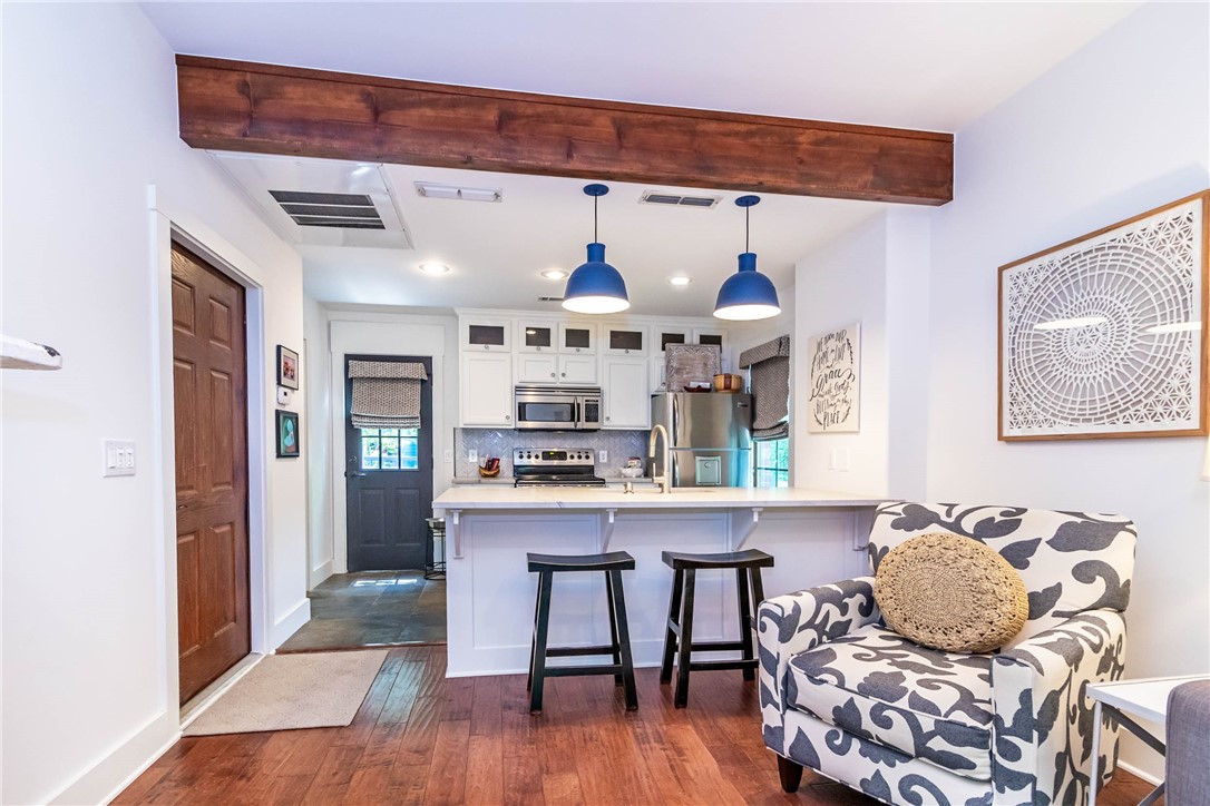 Locust Street Twnhms Hpr - Residential