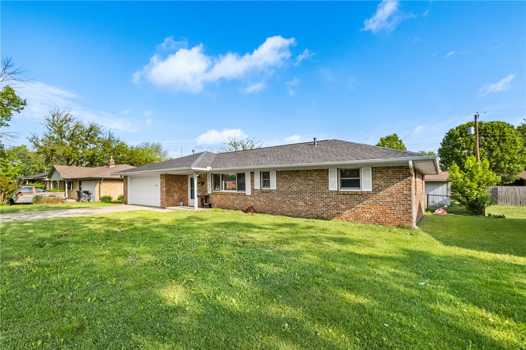 REPLAT OF PART NEWELL ADD. - Residential