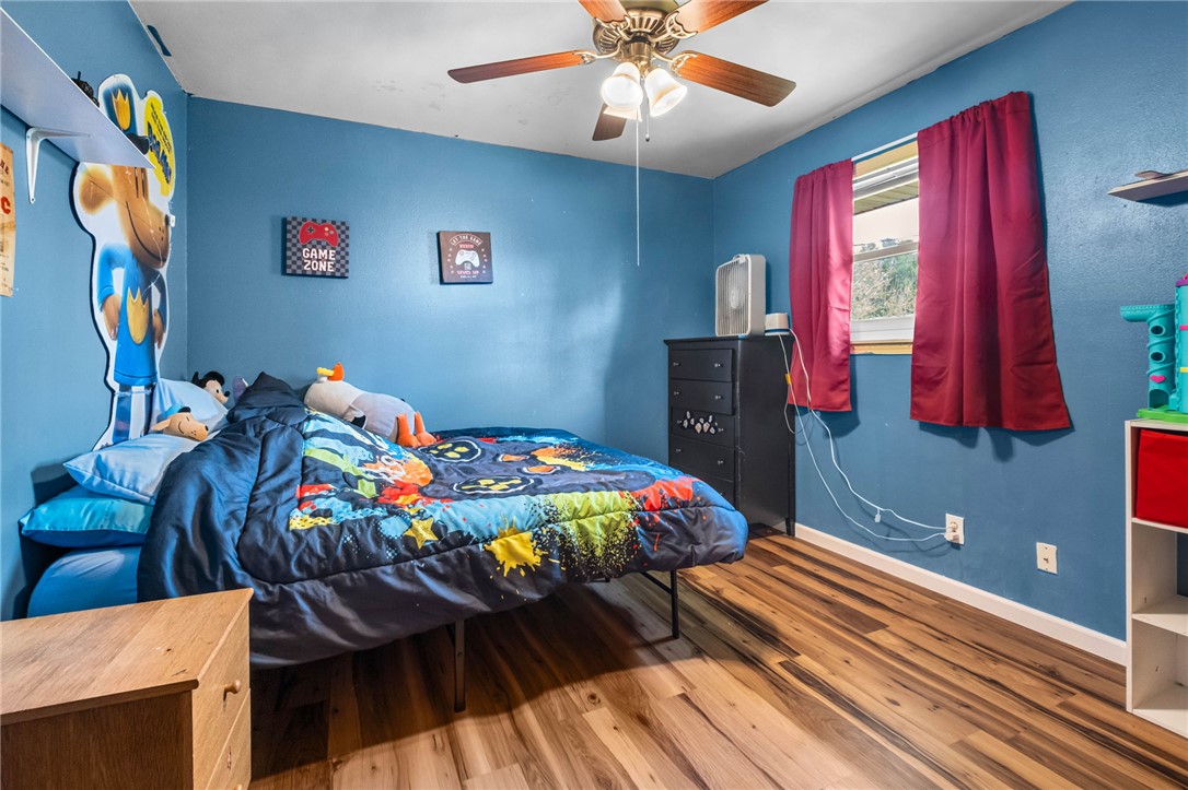 REPLAT OF PART NEWELL ADD. - Residential