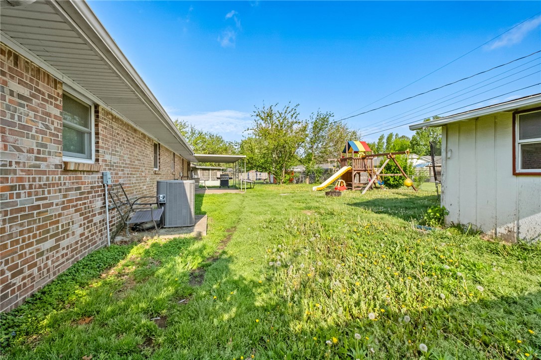 REPLAT OF PART NEWELL ADD. - Residential