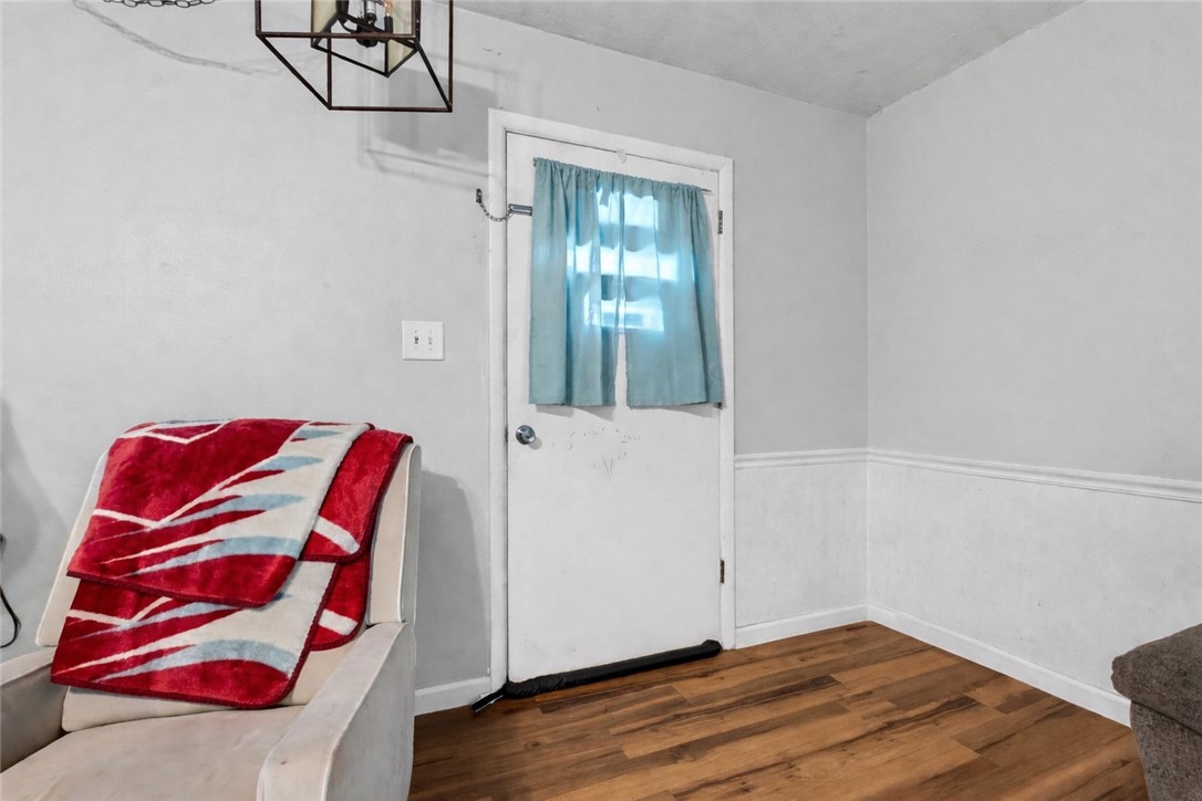 REPLAT OF PART NEWELL ADD. - Residential