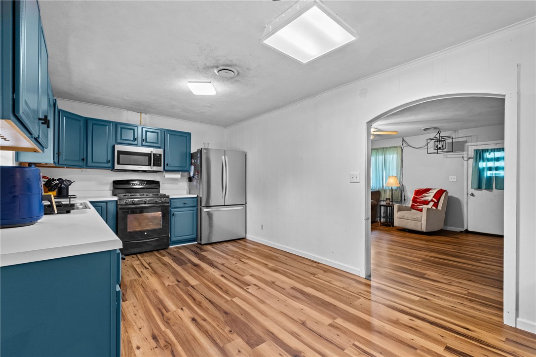 REPLAT OF PART NEWELL ADD. - Residential