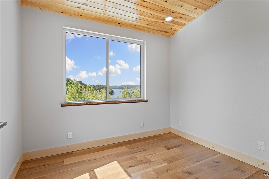 Eagle crest Sub-Rurban - Residential