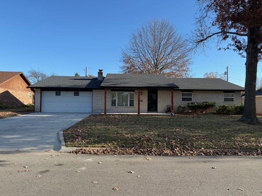 Are you looking for a spacious 3-bedroom 2 bath home in Bentonville? How about this 1858 SF house that's move-in ready immediately? It features a lovely brick accent gas log fireplace in living room, a large dining area and has an enclosed patio for overflow space that's ideal for large gatherings. Kitchen equipped with all stainless appliances and granite countertops. Located a short distance from the home offices of Walmart and Sam's Club. Backyard is fully fenced and includes 2 storage sheds. Don't stress over mowing, lawn upkeep is provided. Pets negotiable.