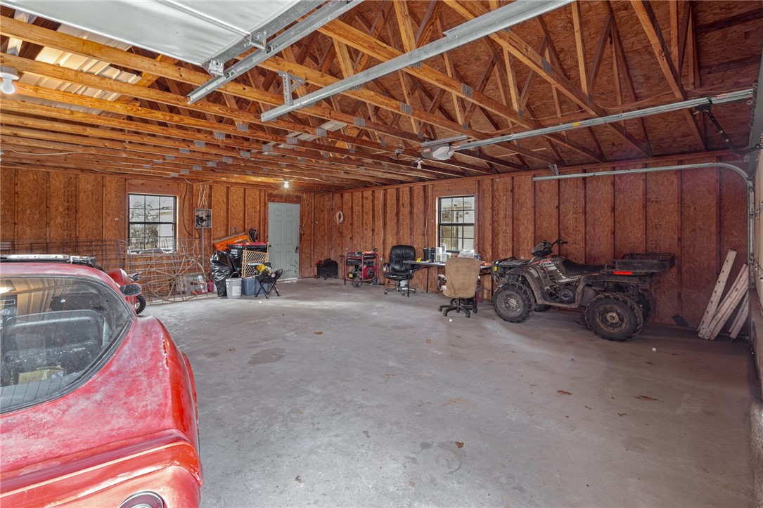 08-20-33-RURAL - Residential