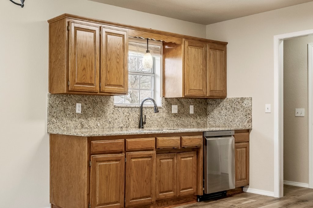 Pine Meadow Add Rogers - Residential