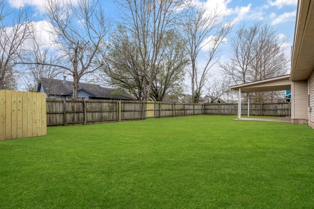 Pine Meadow Add Rogers - Residential