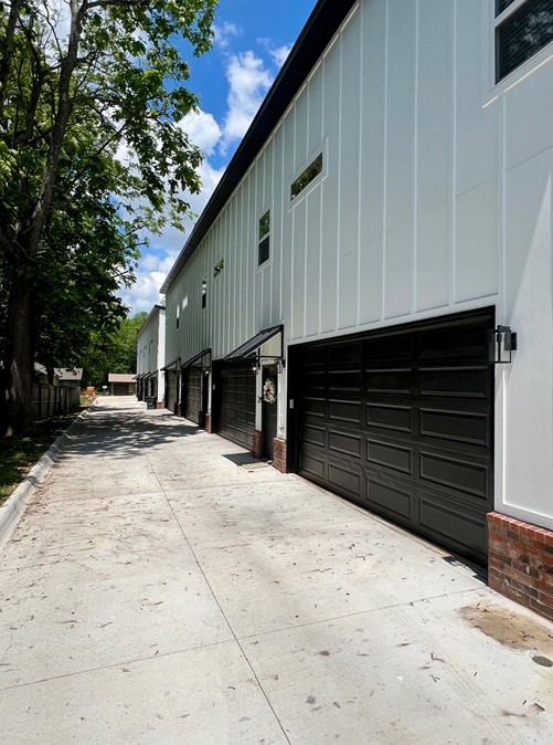 Hendrix Add - Residential Lease