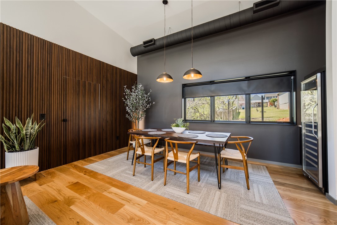 W A Burks Add Bentonville - Residential